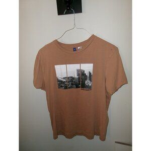 H&M Brooklyn Bridge NYC Graphic T-Shirt Brown Size M Short Sleeve